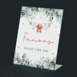Signe De Table Red Christmas Winter mignonne Père Noël Baby showe<br><div class="desc">Le Red Père Noël Genre Neutral Père Noël Vêtements de bébé Noël Coupe d'hiver Père Noël Baby showers Favors Sign est un ajout festif et charmant à votre baby shower sur le thème des vacances. Dotée d'un design rouge gai avec de délicats flocons de neige, de la verdure d'eucalyptus et...</div>