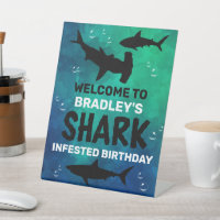 Requin infesté à tout âge fête d'anniversaire
