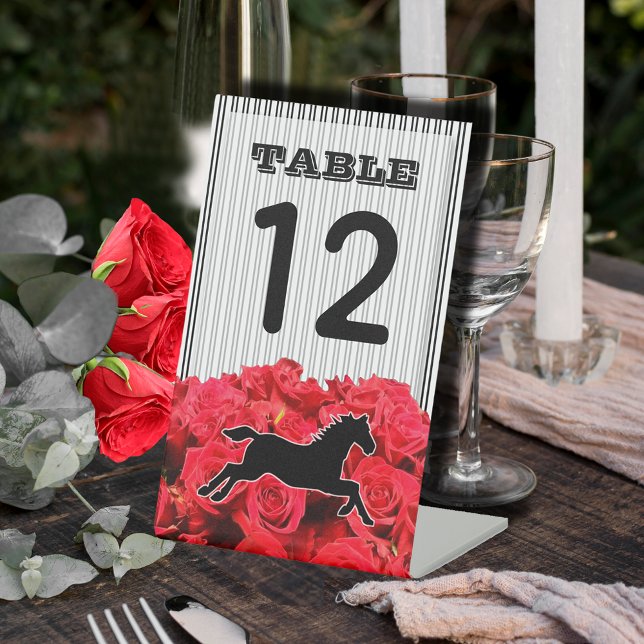 Signe De Table Roses Rouges et Mariage sur le thème de Derby (Plastic pedestal sign table number shown is 4" x 6" with 2" pedestal base.)