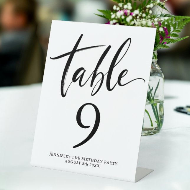 Signe De Table Simple Quinceanera Numéro de Table Script à l'Encr (Créateur téléchargé)