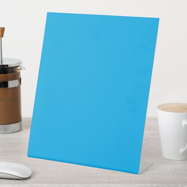Signe De Table Solid Cyan Blue Background | Summer Minimal Style (In SItu)