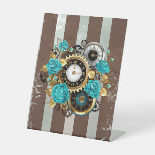 Signe De Table Steampunk Clock and Turquoise Roses on Striped