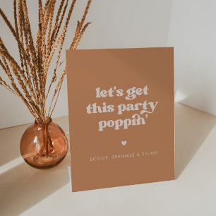 Signe De Table Stylish retro Brown Faisons un poppin de cette fêt