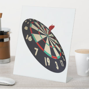 Signe De Table Sur La Cible : Dart A Touché Le Tableau De Bord À 