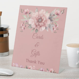 Signe De Table Symbole de mariage rose avec cartes et cadeaux