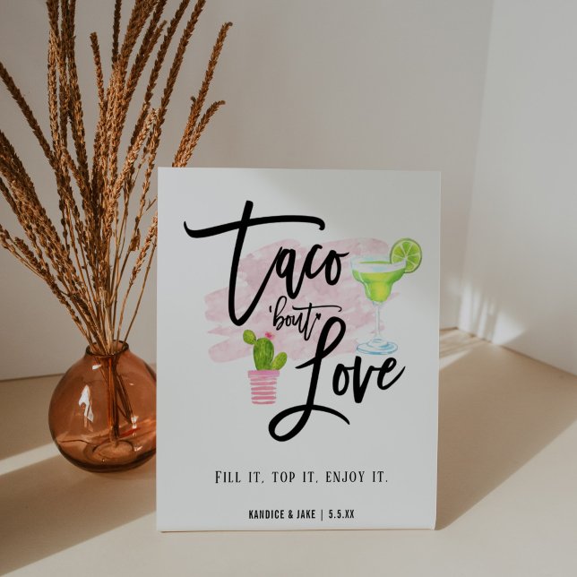 Signe De Table Taco Bout Love Taco Bar Pedestal Sign (Créateur téléchargé)