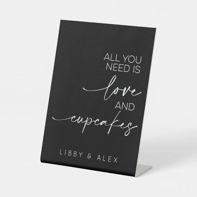 Signe De Table Tout Ce Dont Vous Avez Besoin Est L'Amour Et Les C (Recto)