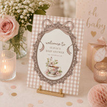 Une Baby Shower Café Gingham 'Un Bébé Est En Train