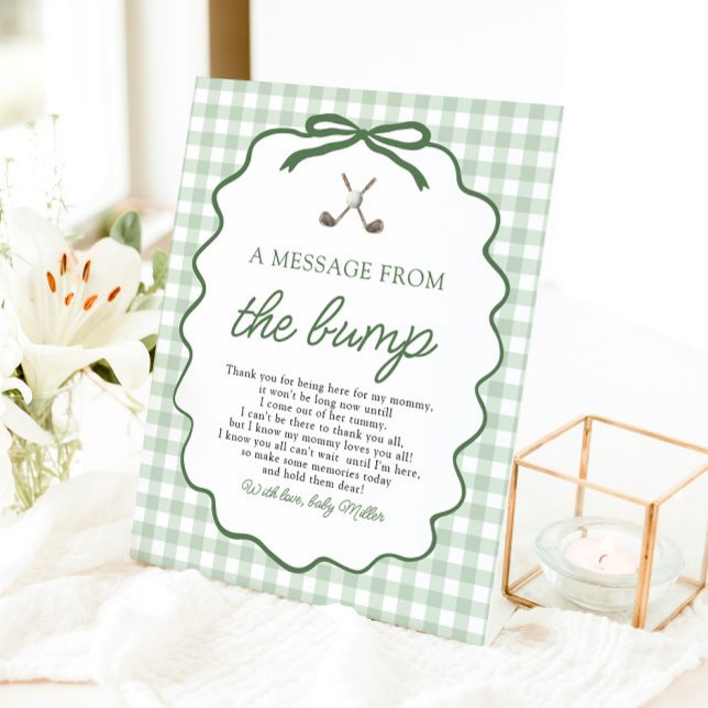 Signe De Table Vert sauge Gingham Golf Un message du bébé (Sage Green Gingham Golf A Message from the Bump Sign)