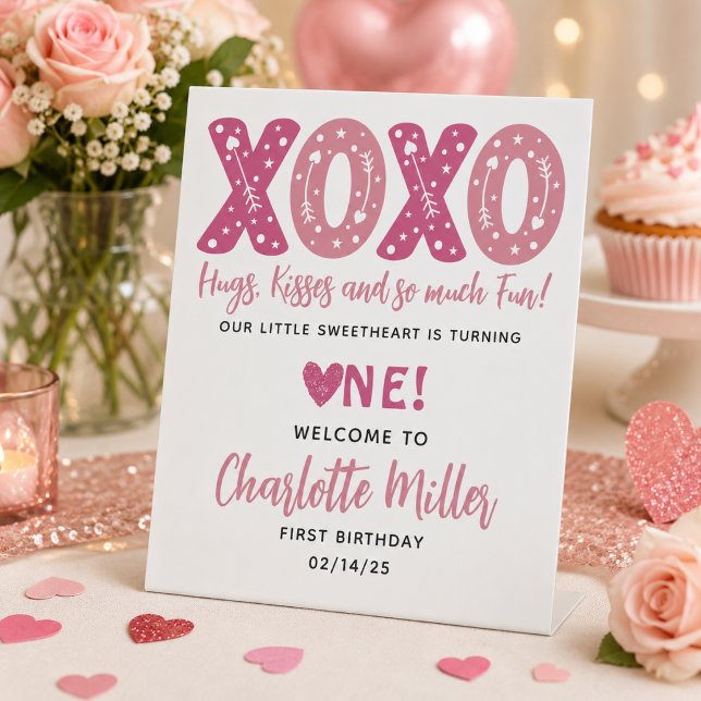 Signe De Table XOXO Câlins et Bisous Saint-Valentin 1er Anniversa (XOXO Hugs & Kisses Valentine's Day 1st Birthday Pedestal Sign)