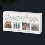 Signe En Bois Besties Best Friend Friendship Photo Collage<br><div class="desc">Vous pouvez customiser avec des noms ou un dicton ou une citation le symbole de la boîte en bois de collage de Besties - avec quatre de vos photos préférées de votre ami ou de votre ami(e). Si vous ne voulez pas que le texte ci-dessous photos effacent simplement du modèle....</div>