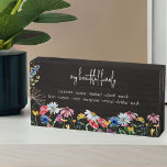 Signe En Bois Fleur sauvage de pays Belle famille avec des noms<br><div class="desc">Boîtier en bois fleur sauvage de campagne sur mesure avec votre texte personnalisé, tel que "ma belle famille" et les prénoms de vos enfants, belle-famille et/ou petits-enfants. Le design comprend des fleurs sauvages de campagne aquarelle, y compris le pavot, la marguerite, la fleur de maïs, le confleur, le trèfle et...</div>