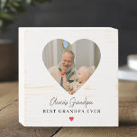 Signe En Bois Photo grand-père personnalisée | Meilleur Grand-Pè<br><div class="desc">Célébrez votre grand-père extraordinaire avec ce panneau de boîte en bois personnalisé et chaleureux! Doté d'une photo chère dans un cadre en forme de coeur et de la citation Best Grandpa Ever, ce design en bois blanc désespéré ajoute chaleur et amour à toute étagère, bureau ou mantel. Parfait comme cadeau...</div>