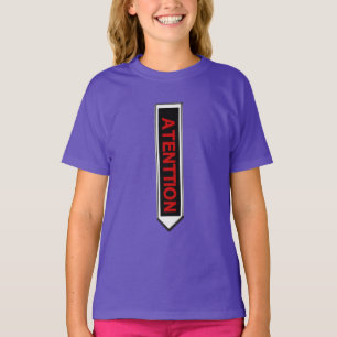 Signer l'attention tshirt violet de base