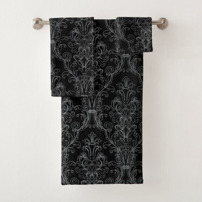 Silver Outline Black Floral Damask (En situation)