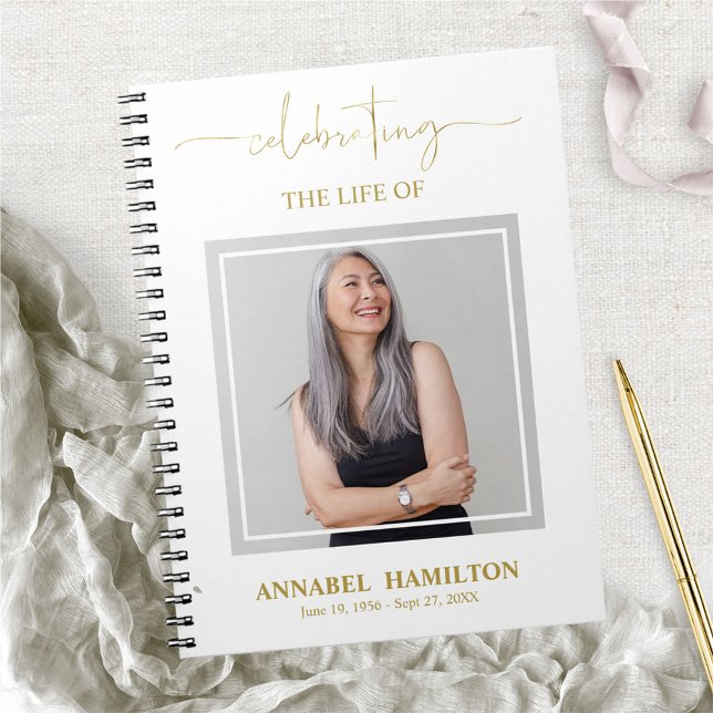 Simple Elegant Memorial Funeral Photo Livre d'invi (Créateur téléchargé)