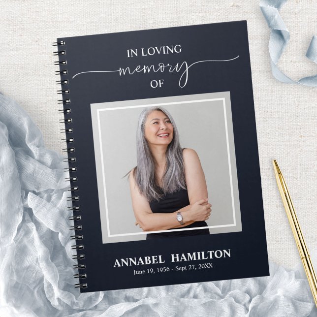 Simple Elegant Memorial Funeral Photo Livre d'invi (Créateur téléchargé)