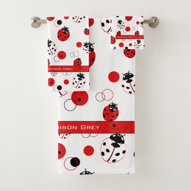 Simple Motif Ladybug rouge, noir et blanc (En situation)