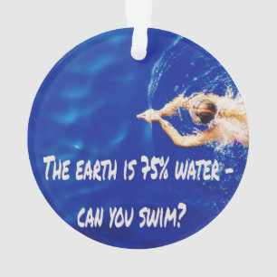 Siwmming équipe de natation Amour à la piscine