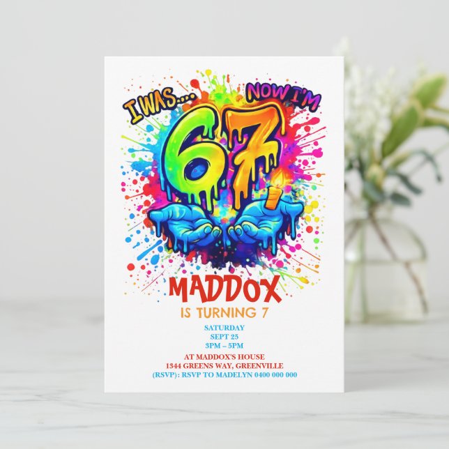 Six Seven Anniversaire Artisanat Invitation De Fêt (Debout devant)