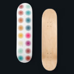Skateboard 12 Dégradé couleur solaires<br><div class="desc">Ce magnifique Sunburst Gradient Skateboard est un produit exquis qui présente un design graphique captivant présentant 12 soleils disposés dans un dégradé de couleurs fascinant. Avec ses teintes vibrantes se mélangeant sans heurts,  ce Skateboard apporte chaleur et énergie.</div>