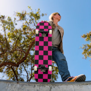 Skateboard à damiers carré rose chaud noir rétro géométrique