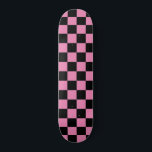 Skateboard À damiers mignonne (à damiers) motif rose et noir<br><div class="desc">Vous recherchez un skateboard motif rose et noir à damiers (à damiers) ? Ne cherchez plus ! Parcourez notre site Web pour trouver les planches les plus branchées qui vous feront l'envie de tous vos amis.</div>