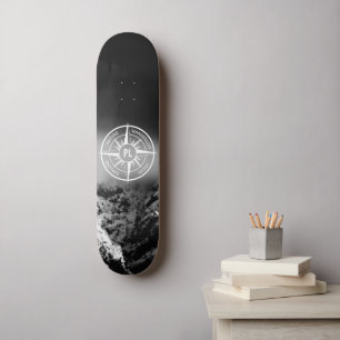 Skateboard Aigle de compas monographie montagnes dramatiques