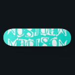 Skateboard Ajoutez Votre Propre Nom Personnalisé Turquoise Pe<br><div class="desc">Ajoutez votre propre nom personnalisé Skateboard personnalisé avec votre nom personnalisé dans la typographie blanche moderne sur un simple arrière - plan turquoise. Personnalisez en modifiant le texte dans la zone de texte fournie. Offrez un cadeau sur mesure, un skateboard personnalisé à votre skateboarder préféré pour Noël, anniversaire ou votre...</div>