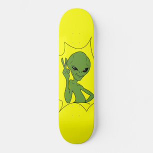 Skateboard Alien