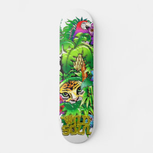 Skateboard Animaux sauvages cachés dans la jungle surréelle
