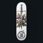 Skateboard *~* AP88 Fleur d'épée médiévale Feu floral<br><div class="desc">(Code de recherche AP88 pour trouver des articles similaires ) Transfert facile vers d'autres produits Zazzle. Skateboard arrière - plan BLANC. ÉPÉE MÉDIÉVALE pour les tueurs de dragon avec FLEURS / éléments FLORAUX et avec BORD de FEU / FLAMES / FLAME et Lettre, MONOGRAM INITIAL pour votre nom - Conservez...</div>
