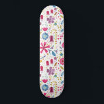 Skateboard Aquarelle Botanique Fleur sauvage Peinture de haie<br><div class="desc">Une aquarelle assez moderne peinte de fleurs et de feuilles aux riches couleurs automnales parsemée sur un arrière - plan blanc.</div>