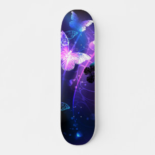 Skateboard Arrière - plan aux papillons de nuit