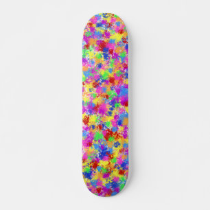Skateboard Arrière - plan coloré brillant à l'arc-en-ciel