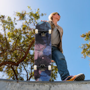 Skateboard Art unique bleu rose noir abstrait