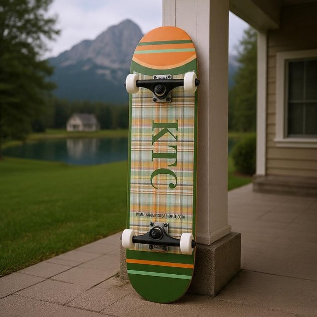 Skateboard Aston Carreaux 2 (Créateur téléchargé)