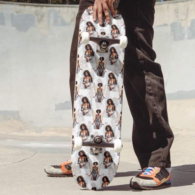 Skateboard Beautiful Black Girl Angels Pattern Design  (Créateur téléchargé)