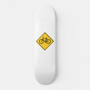 Skateboard Bicyclette pour panneau routier