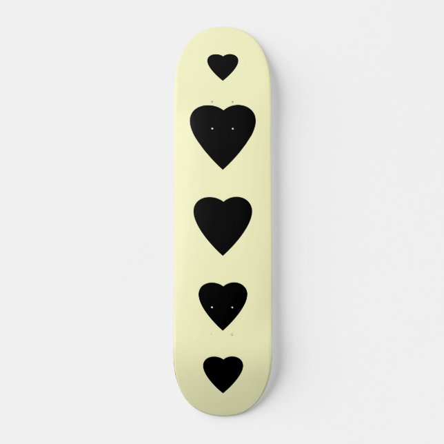 Skateboard Black et Crème Love Coeur Design. (Devant)