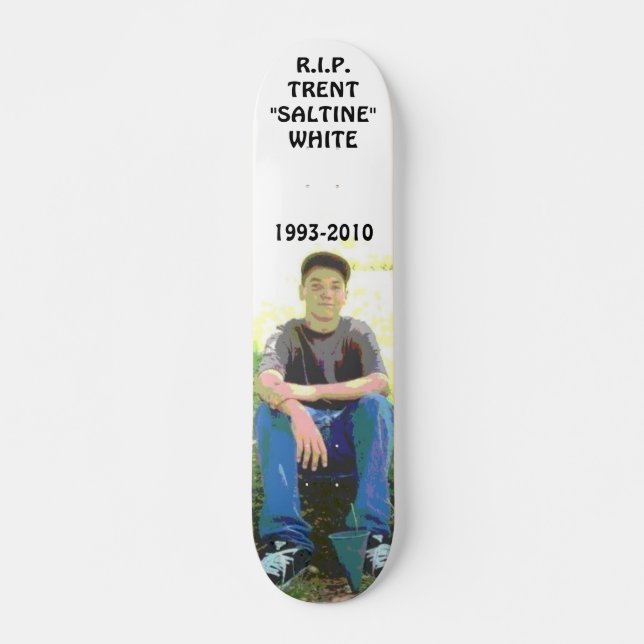 SKATEBOARD BLANC DE TRENT DE R.I.P (Devant)