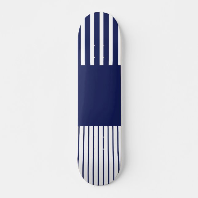 Skateboard Bleu et blanc (Devant)