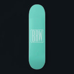 Skateboard Bold Modern | White on aqua<br><div class="desc">Classy,  bold et moderne.</div>