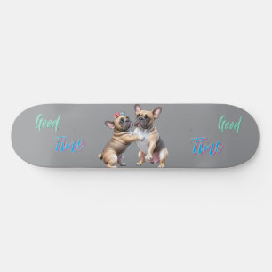 Skateboard Bouledogue français amoureux Saint-Valentin