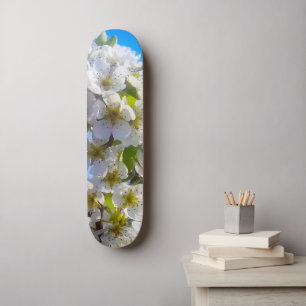 Skateboard Branche florissante d'une poire