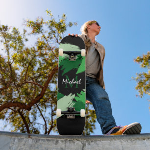 Skateboard Brosse nuances de nom vert avec monogramme