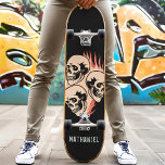Skateboard Brûler le crâne Flames Nom personnalisé<br><div class="desc">Burning Skull Flames Custom Name skateboard</div>