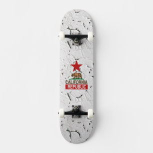Skateboard California Republic Peeling Paint Decor