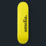 Skateboard Canary Jaune Couleur Solide Nom élégant<br><div class="desc">Couleur uni jaune canari | Personnaliser le nom personnalisé,  élégant et minimaliste</div>