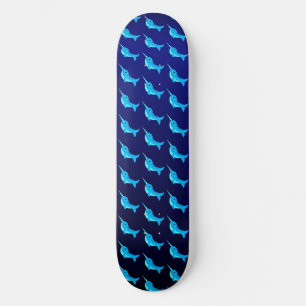Skateboard Caricature bleu narval motif sur Navy Blue